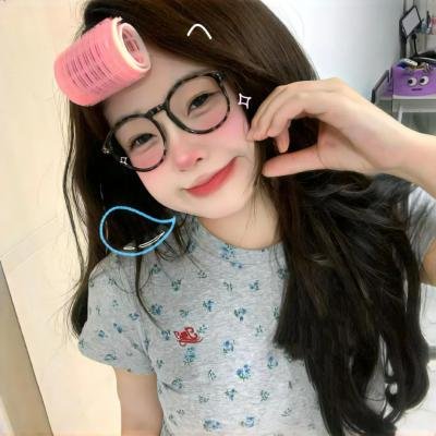 走进酒吧的女孩